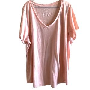 Torrid Peach Classic Fit V neck size 5